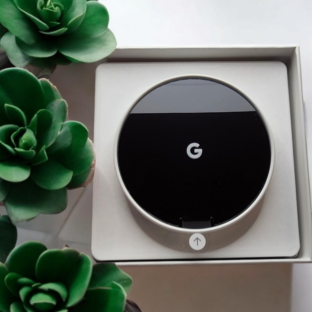 NIB Google Nest Thermostat, Trim Kit & Power Connector - Picture 11 of 14